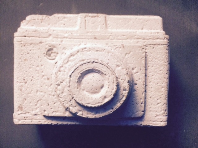 Camera 3, 2015, Betonguss, limitierte Auflage